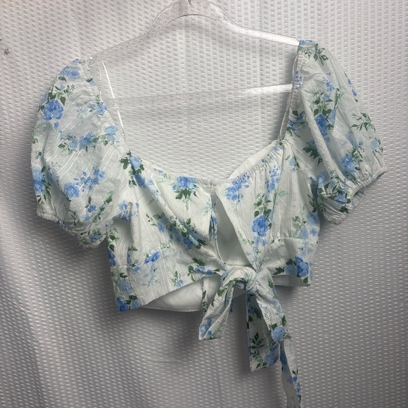 Altar'd State Blue Floral Puff Sleeve Blouse - Picture 4 of 4